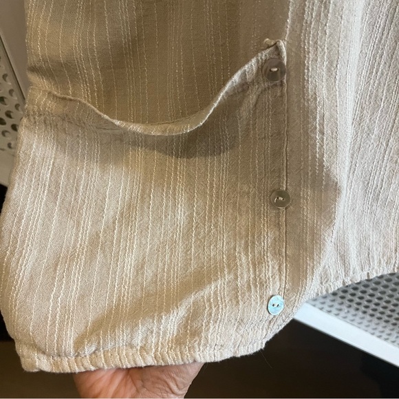 New Collection Linen Blend Tunic/Top One Size Fits Most in Oatmeal/Cream - Picture 9 of 9